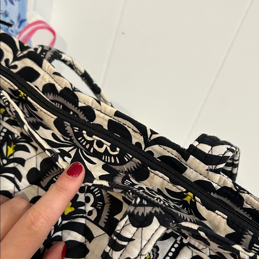 Vera Bradley Black & White Floral Quilted Tote with Yellow Highlights - Picture 8 of 8